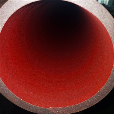 Avlopps- och vatteninsprutningsledning